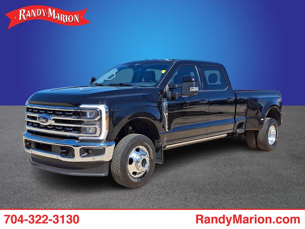 2023 Ford F-350 Super Duty Lariat Crew Cab LB DRW 4WD