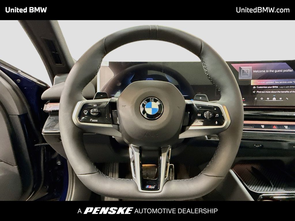 Thumbnail: 2027 BMW 5 Series - 6