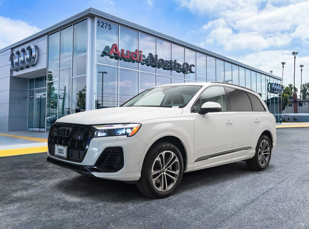 Thumbnail: 2026 Audi Q7 - 1