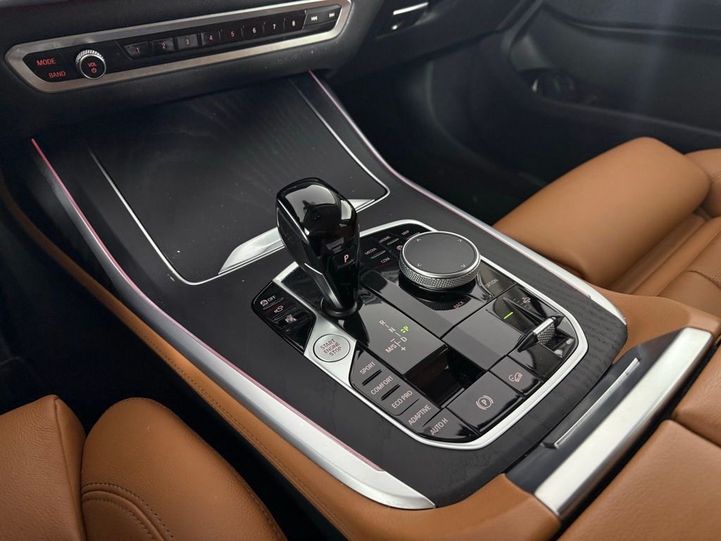 2022 BMW X7 xDrive40i 15