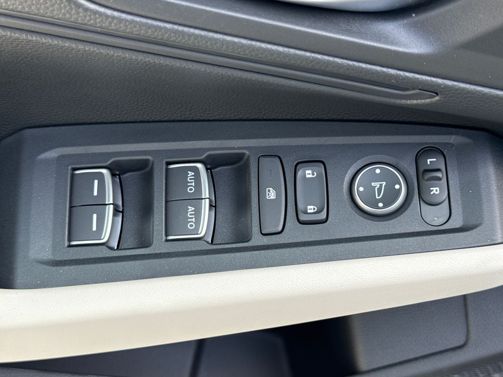 Certified Used 2026  Honda LX image 12