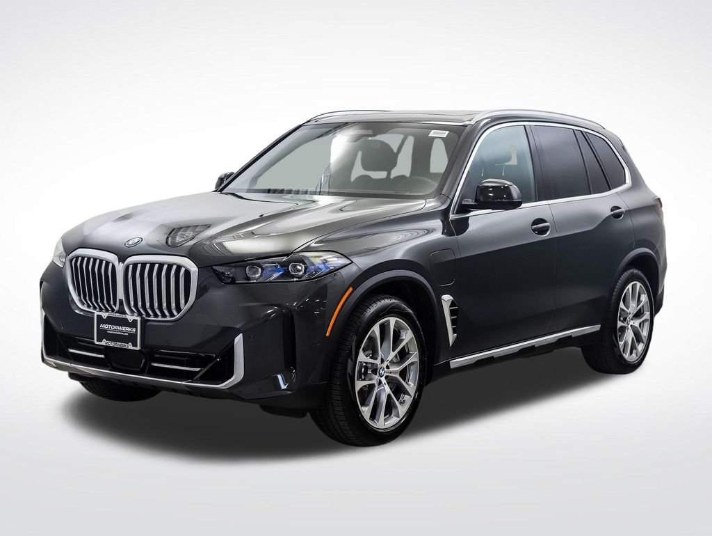 Thumbnail: 2026 BMW X5 - 1