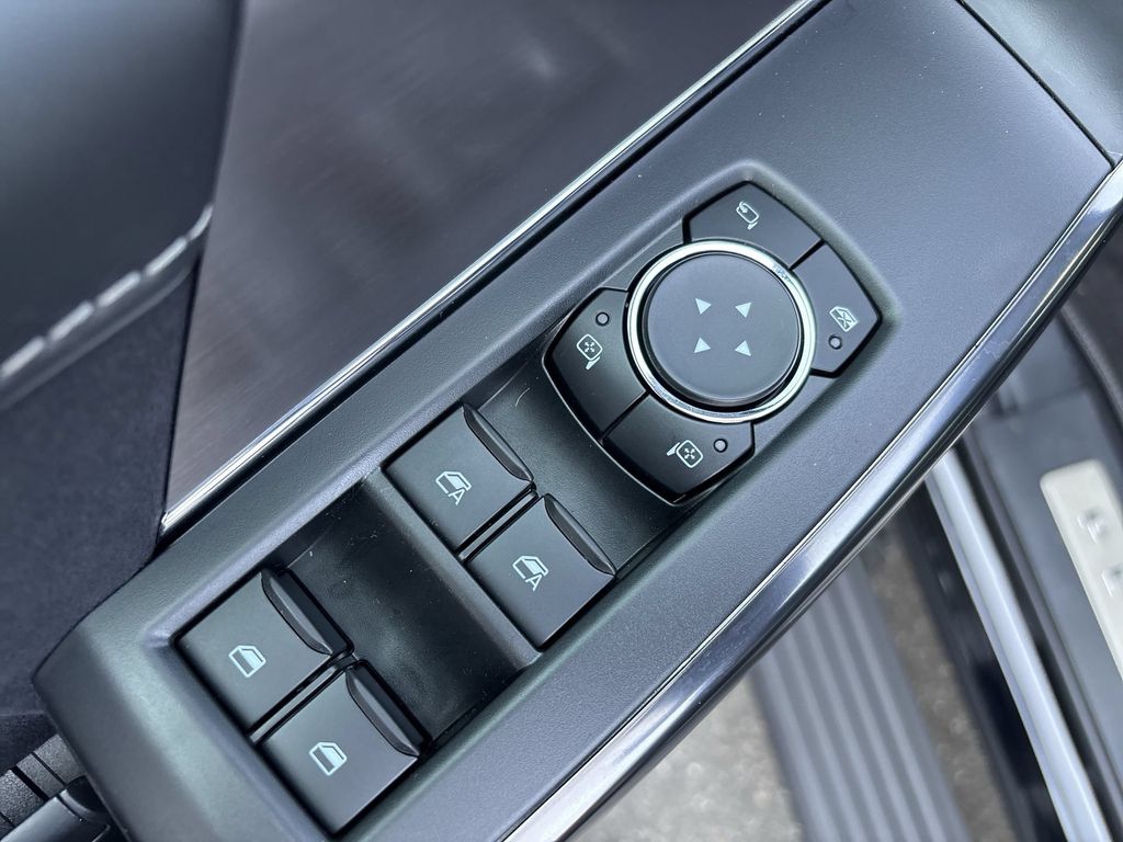 New 2026 Agate Black Metallic Ford Platinum® image 15