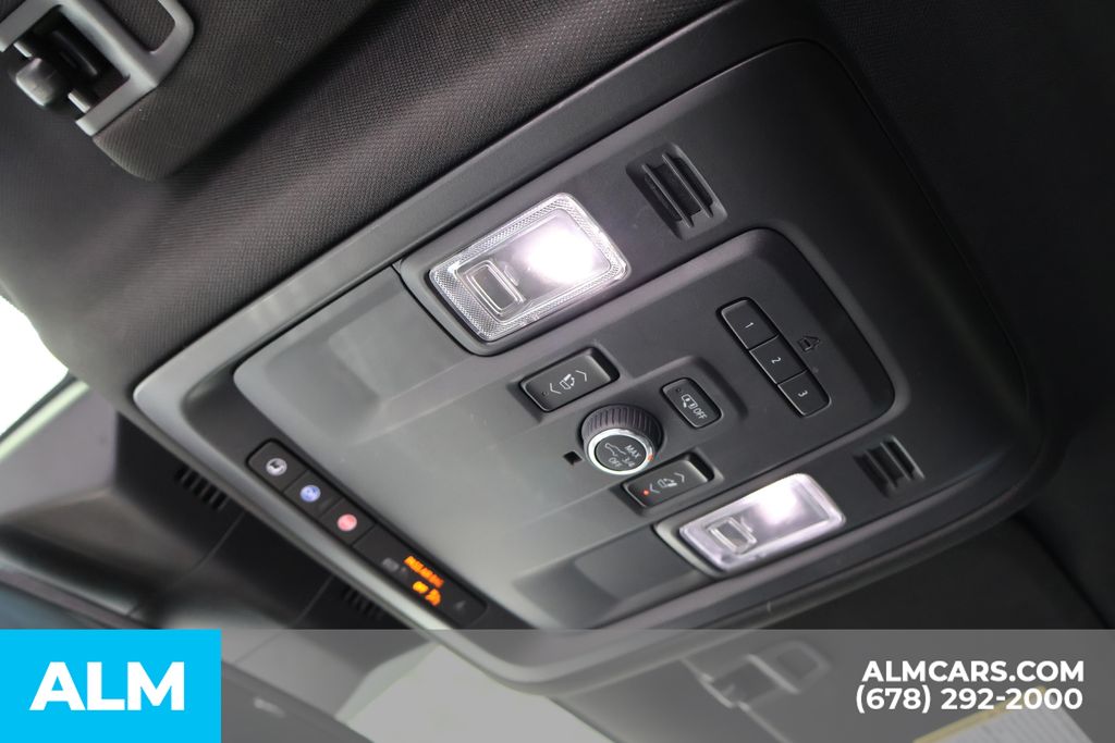 Used 2023 Black Cadillac Luxury image 40