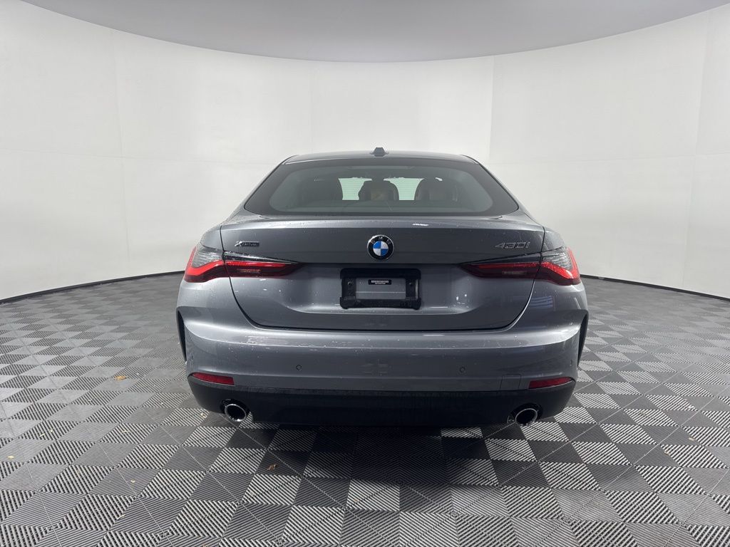 Thumbnail: 2023 BMW 4 Series - 6