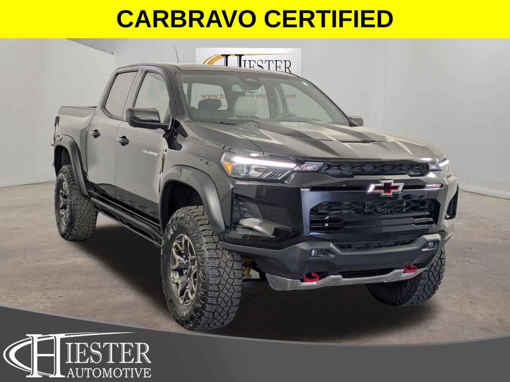 Black 2026 Chevrolet Colorado Pickup Truck Four-Wheel Drive 8-Speed Automatic