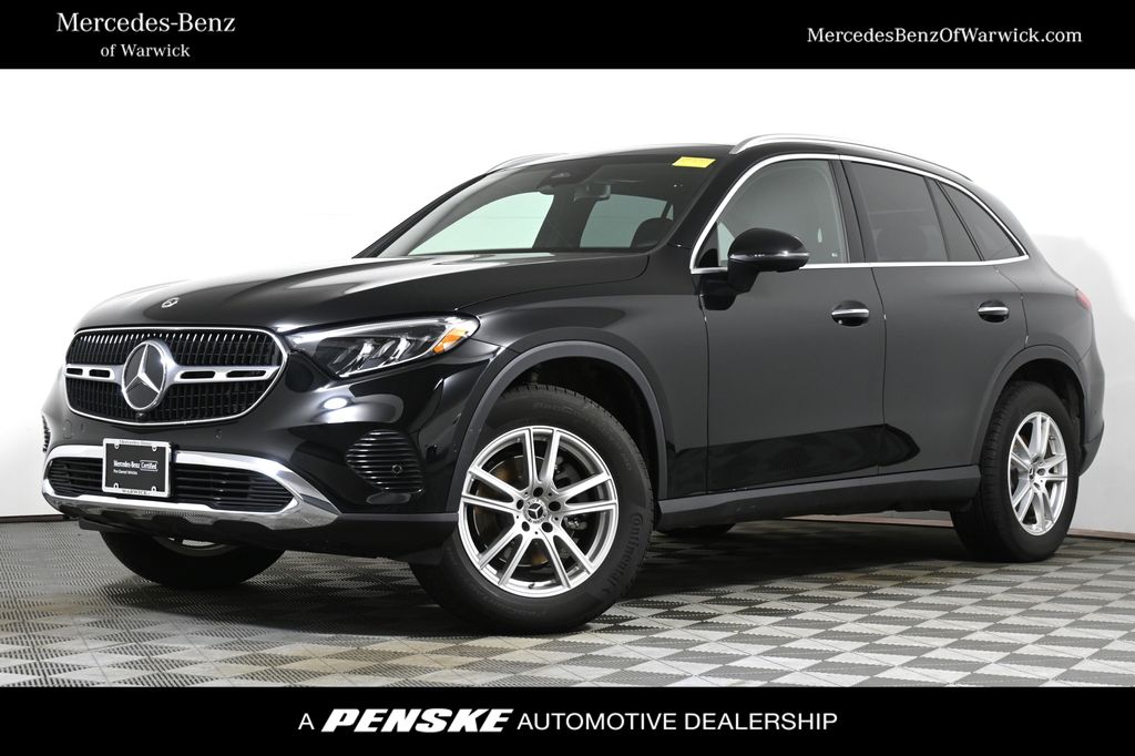 2025 Mercedes-Benz GLC 300 -
                Warwick, RI