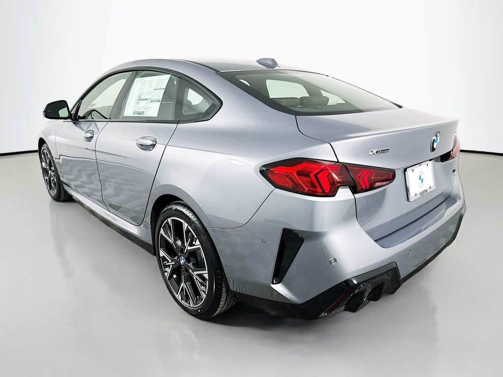 Thumbnail: 2026 BMW 2 Series - 7