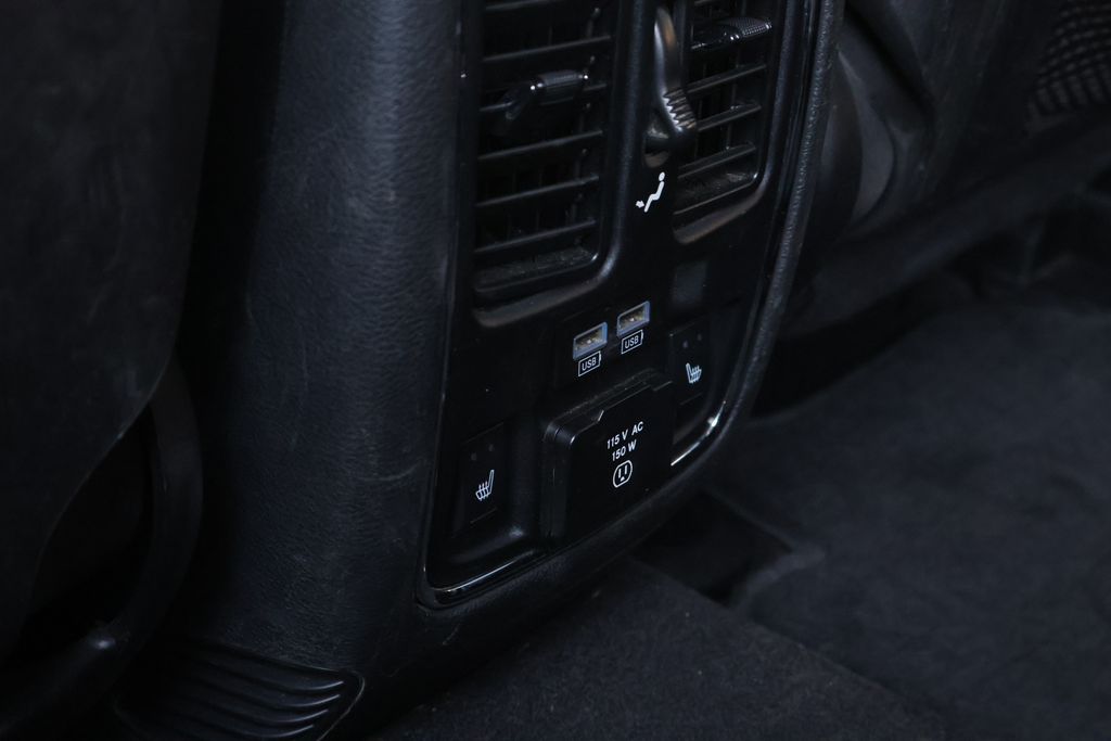 Thumbnail: 2015 Dodge Durango - 32