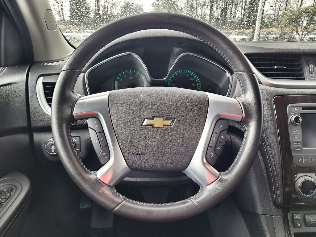 2016 Chevrolet Traverse LT 14