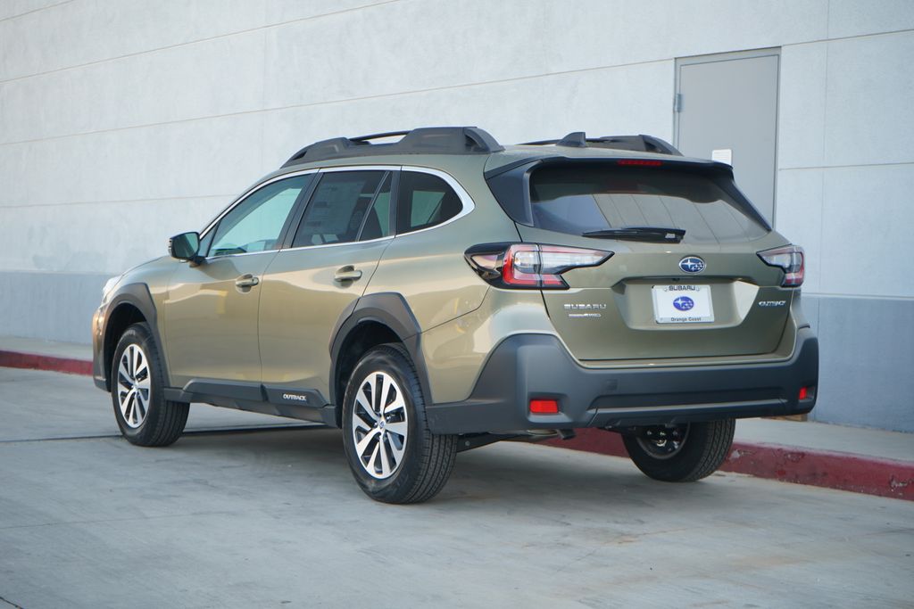 2025 Subaru Outback Premium 3