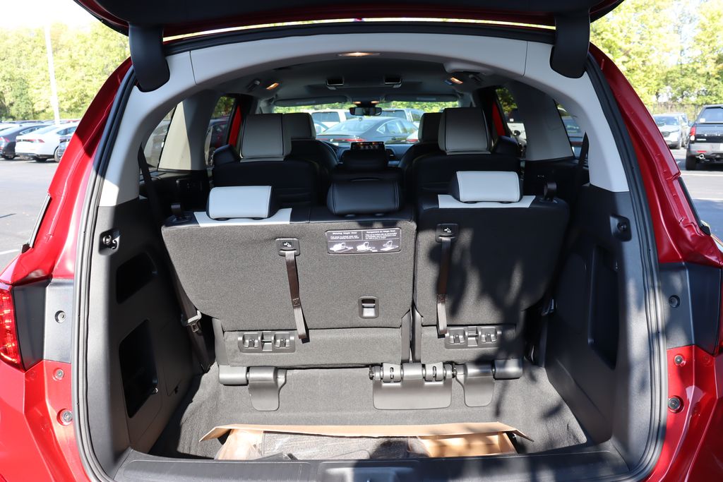 Thumbnail: 2026 Honda Odyssey - 12