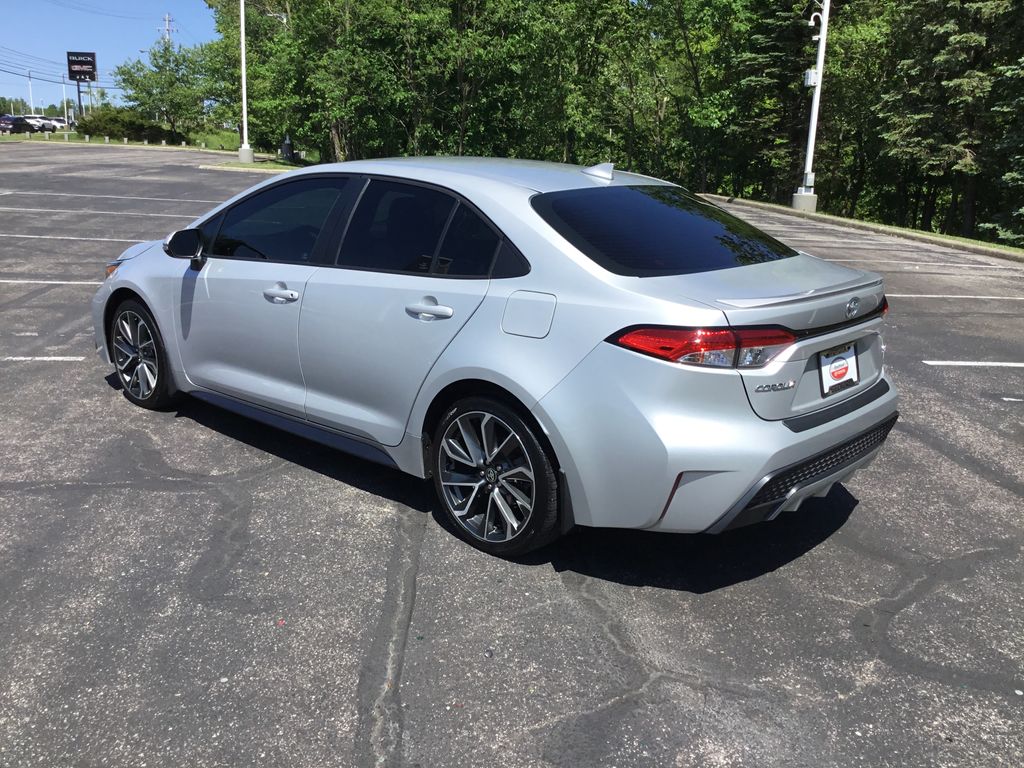 Thumbnail: 2022 Toyota Corolla - 3
