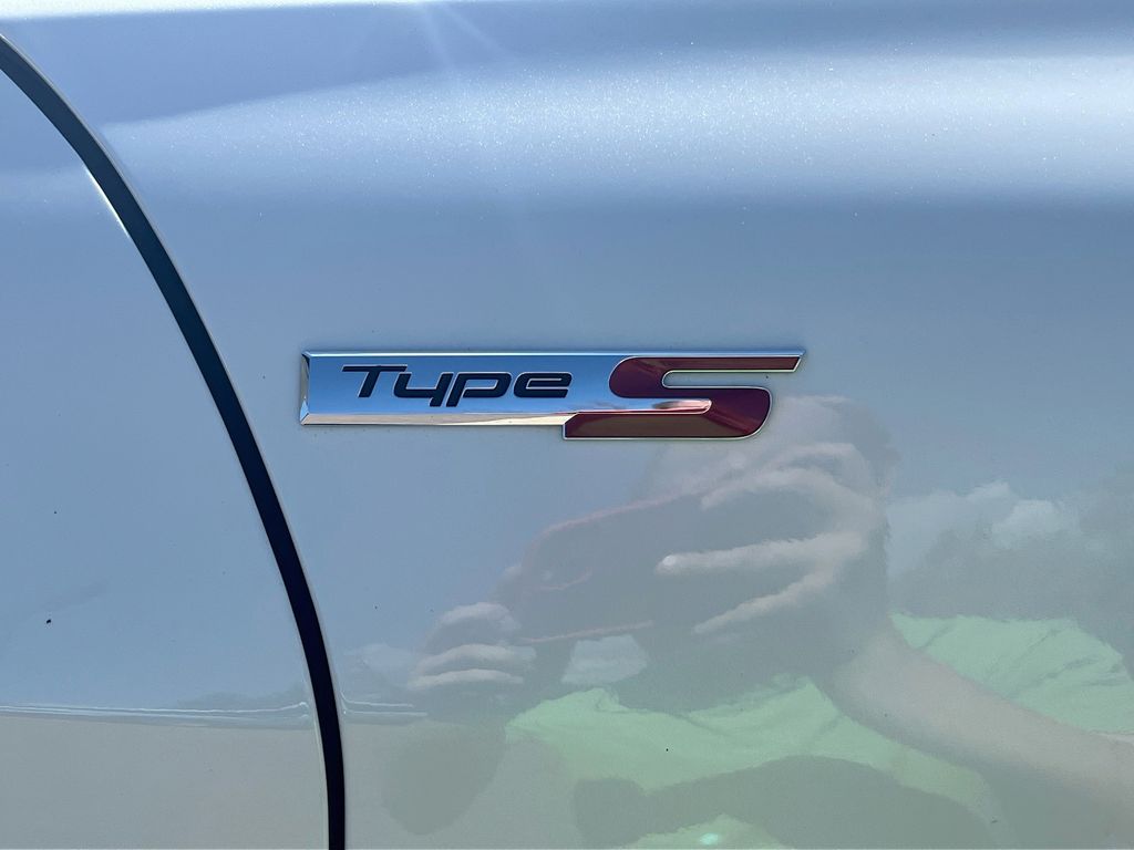 Used 2023 White Acura Type S image 36