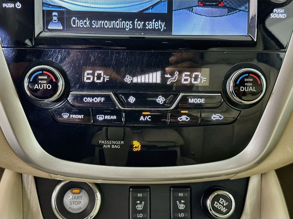 Thumbnail: 2015 Nissan Murano - 16
