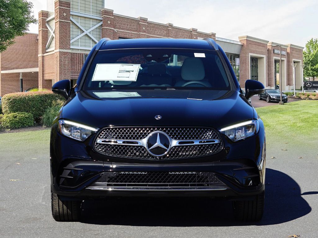 Thumbnail: 2026 Mercedes-Benz GLC - 2