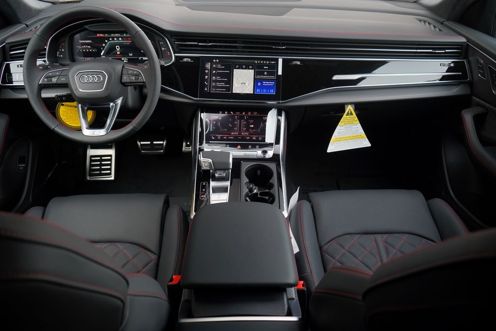 Thumbnail: 2026 Audi SQ8 - 8