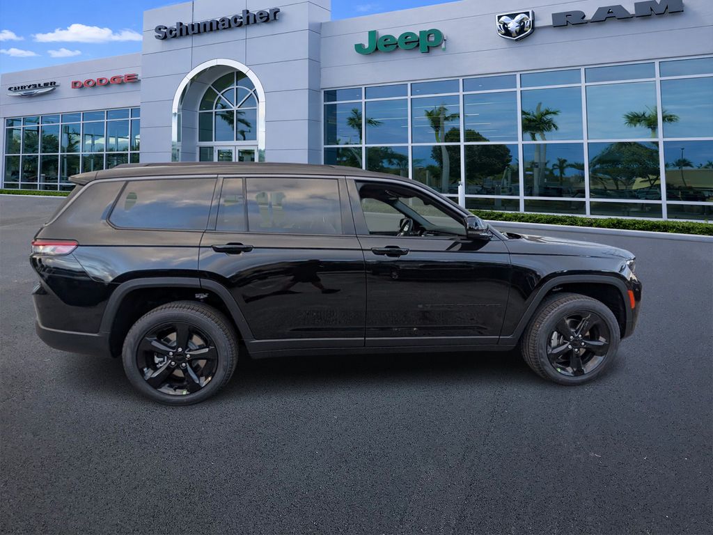 new 2026 Jeep Grand Cherokee L car, priced at $46,725