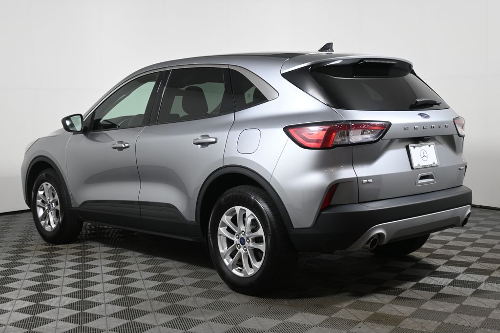 Thumbnail: 2022 Ford Escape - 5