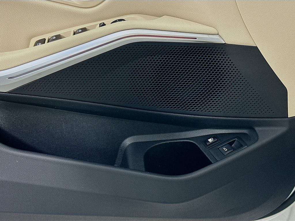 Thumbnail: 2021 BMW 3 Series - 19