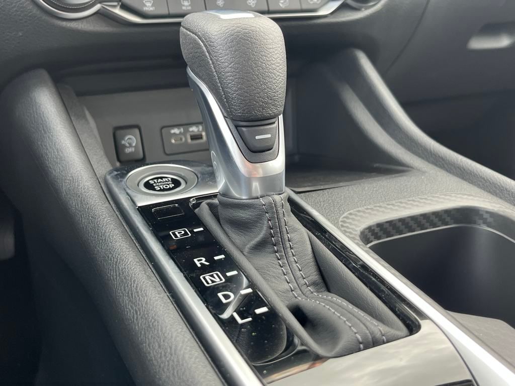 2025 Nissan Sentra SV photo