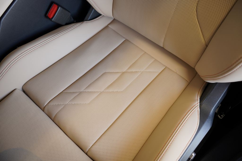 Thumbnail: 2026 BMW X3 - 12