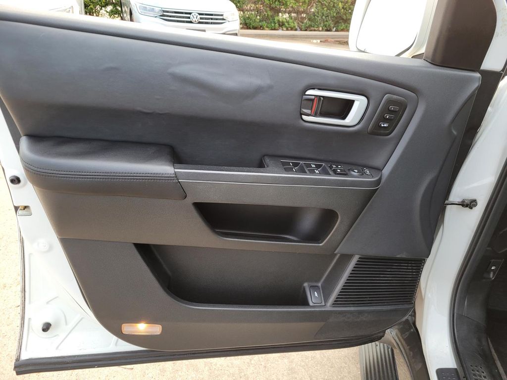 used 2011 Honda Pilot car, priced at $5,995