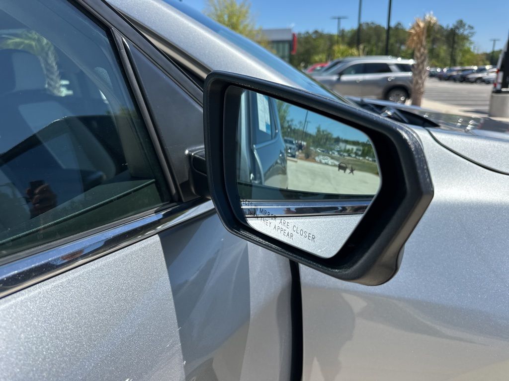 2024 Sterling Gray Metallic Chevrolet Equinox LT FWD SUV