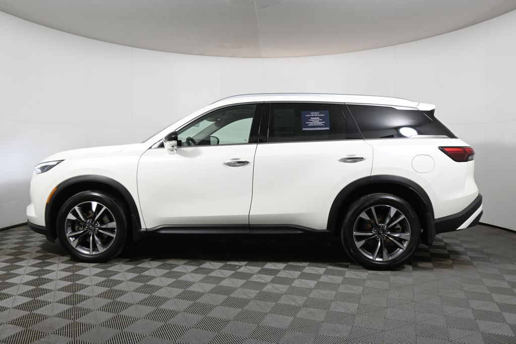 Thumbnail: 2023 INFINITI QX60 - 2