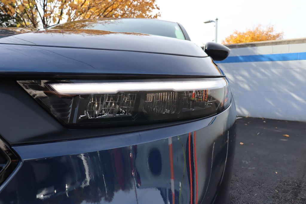 Thumbnail: 2025 Honda Accord - 9