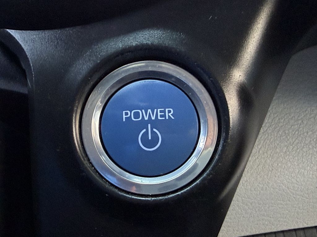 Used 2022 Toyota Sienna Van
