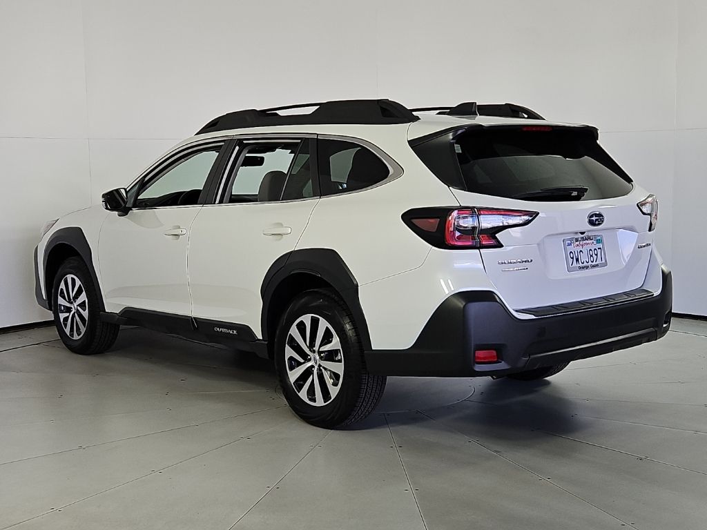 Thumbnail: 2025 Subaru Outback - 9