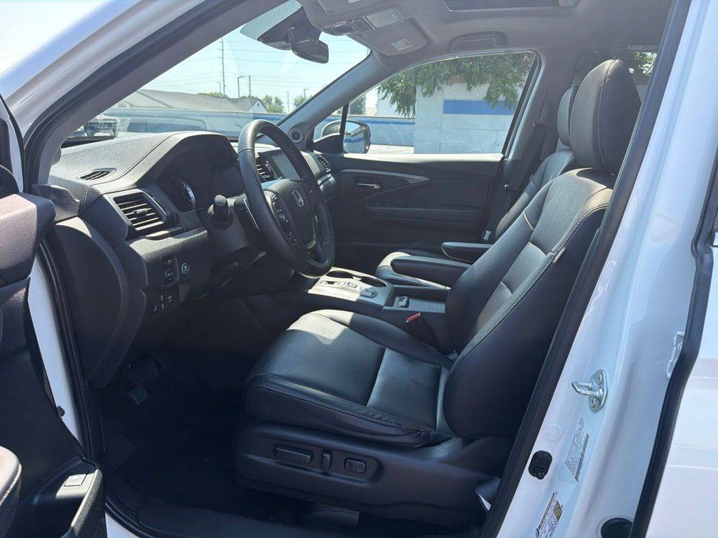 Thumbnail: 2021 Honda Ridgeline - 18