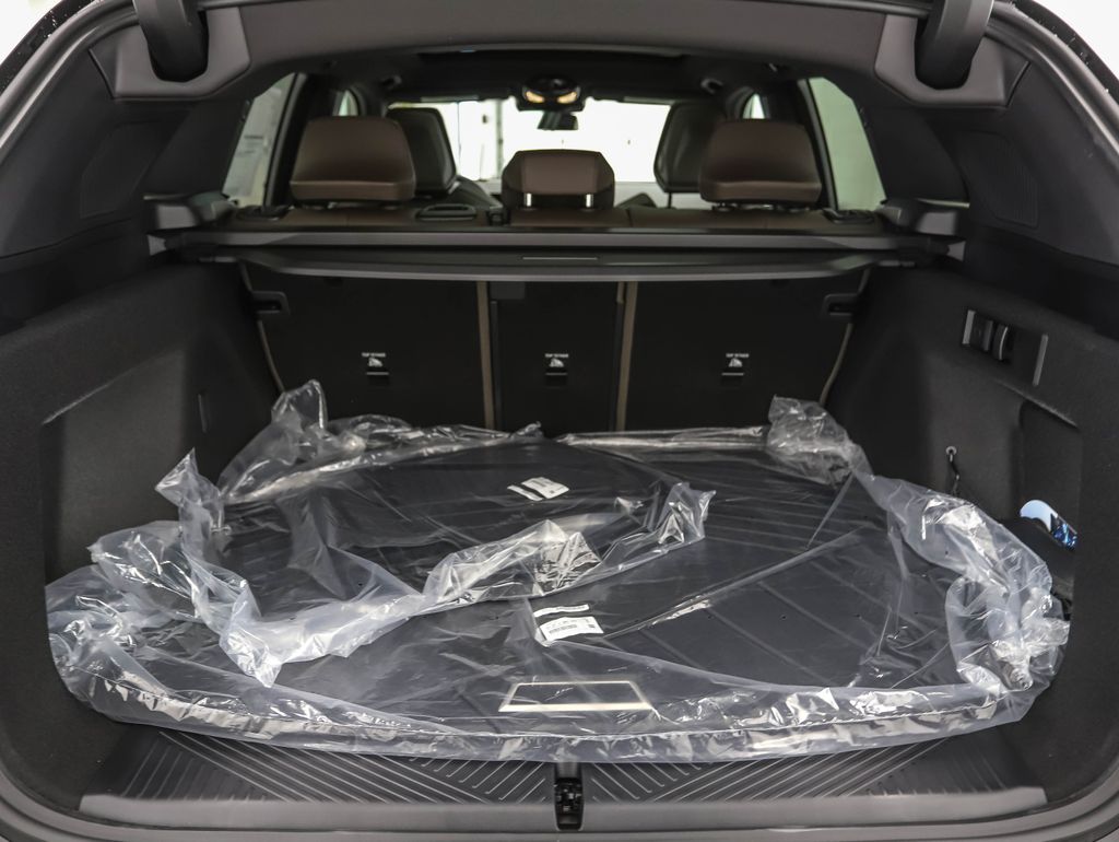 Thumbnail: 2026 BMW X3 - 23