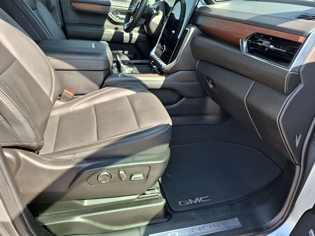 Used Car 2025 Gmc Yukon Xl  Denali For Sale Under $70,000 In Austin, Texas