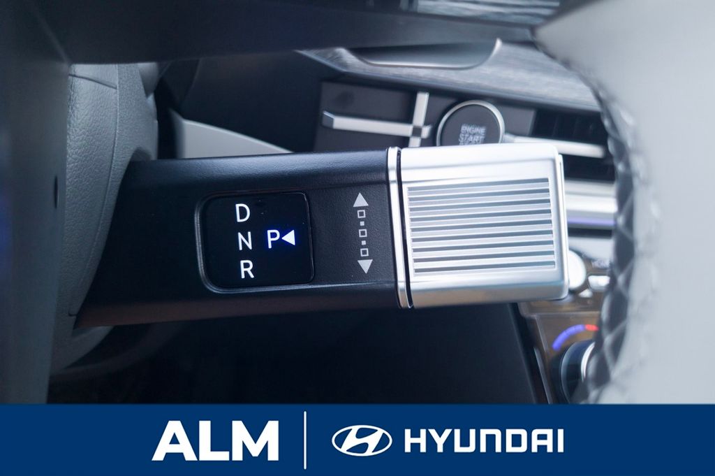 New 2026 White Hyundai Calligraphy image 26