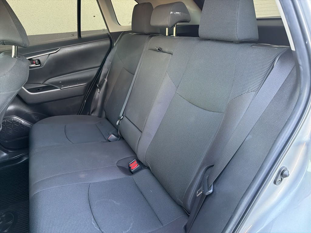 Thumbnail: 2023 Toyota RAV4 - 15