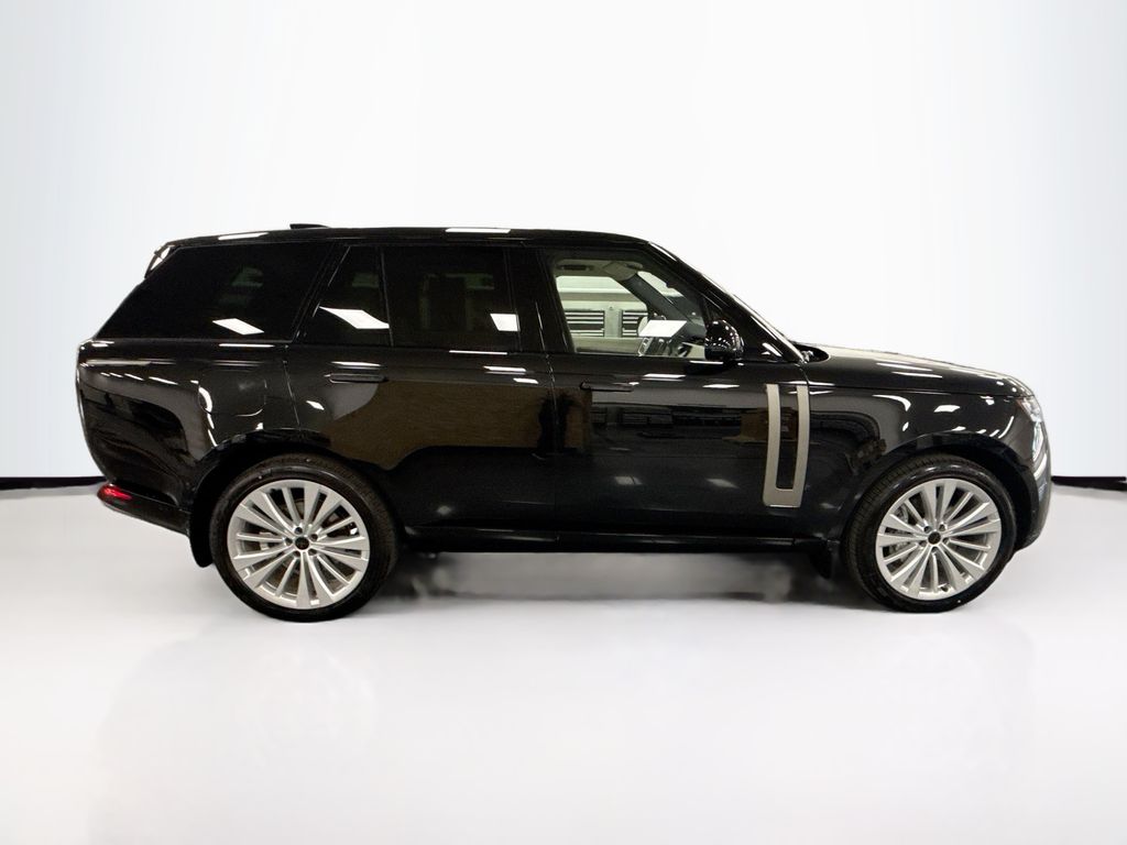 Thumbnail: 2026 Land Rover Range Rover - 4
