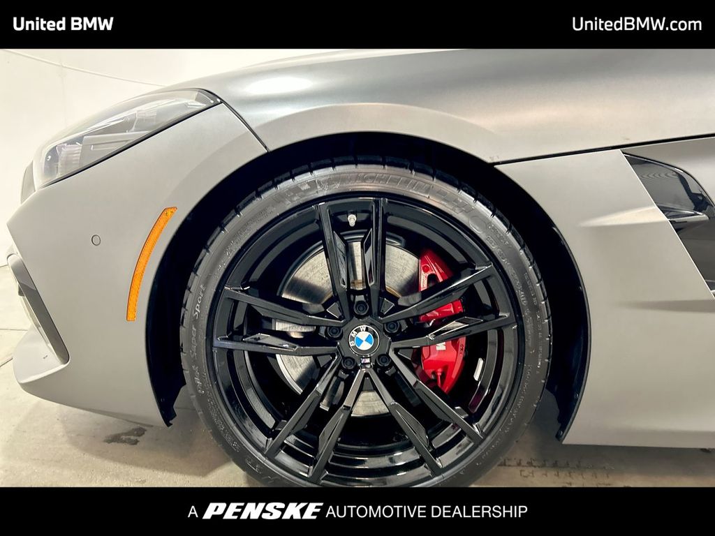 2025 BMW Z4 M40i 10