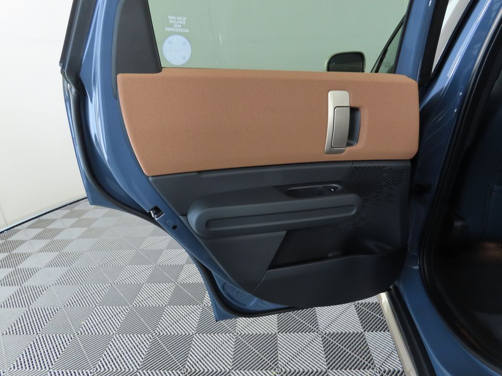 2025 MINI Cooper Countryman Signature 28