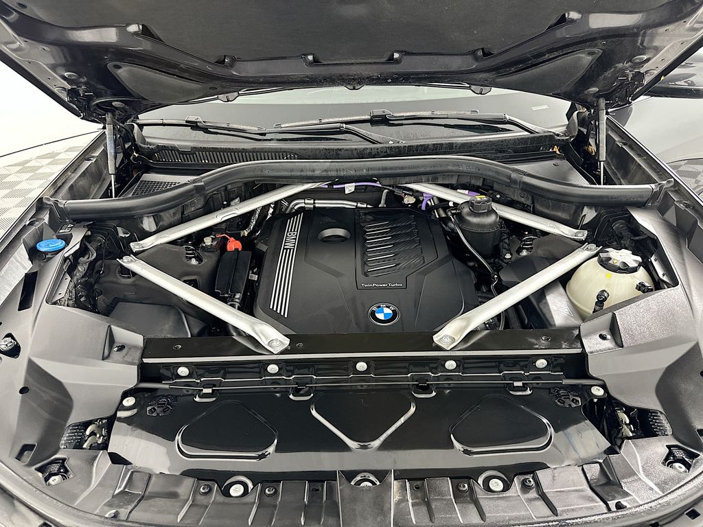 2022 BMW X7 xDrive40i 31