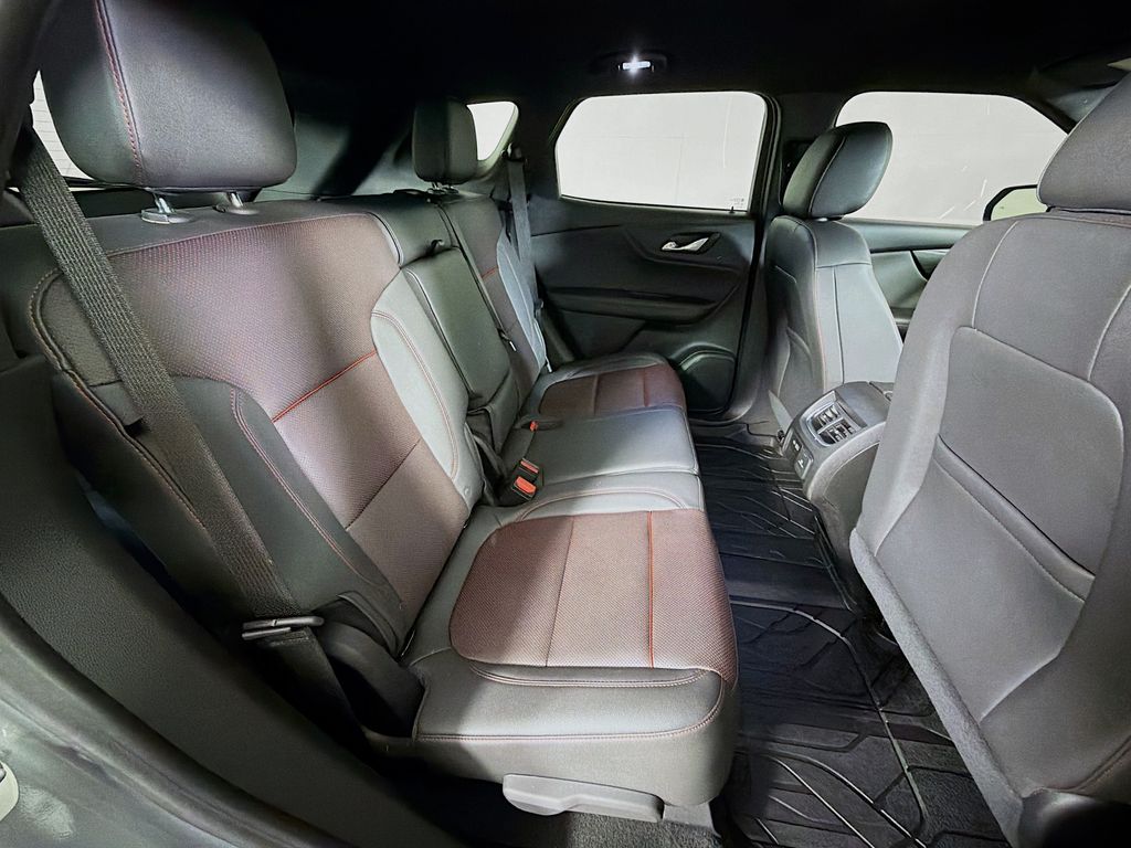 Used 2025 Chevrolet Blazer SUV