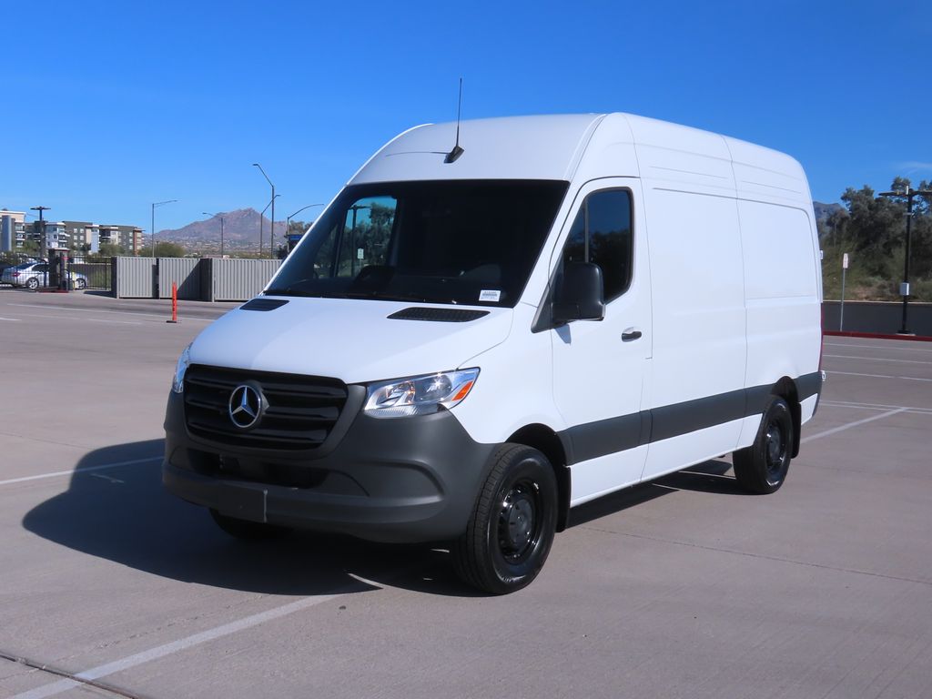 Thumbnail: 2025 Mercedes-Benz Sprinter - 1