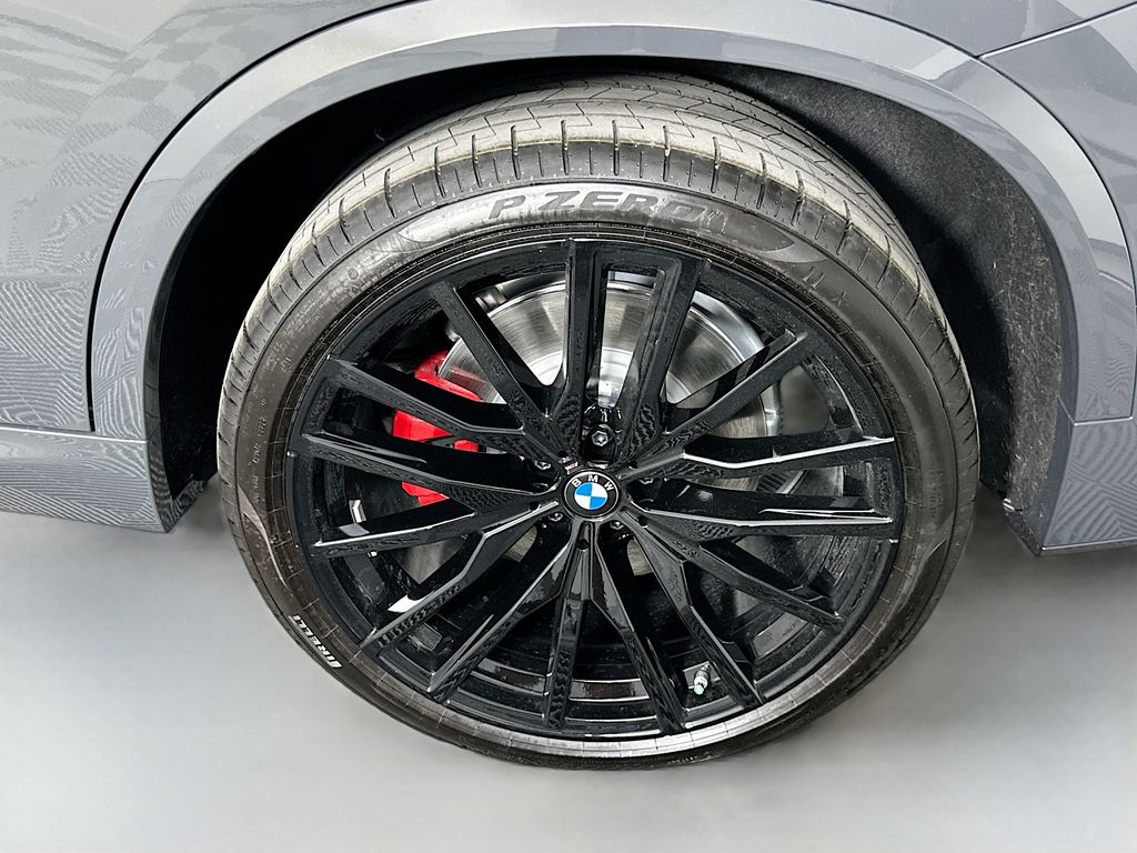 Thumbnail: 2026 BMW X5 - 23