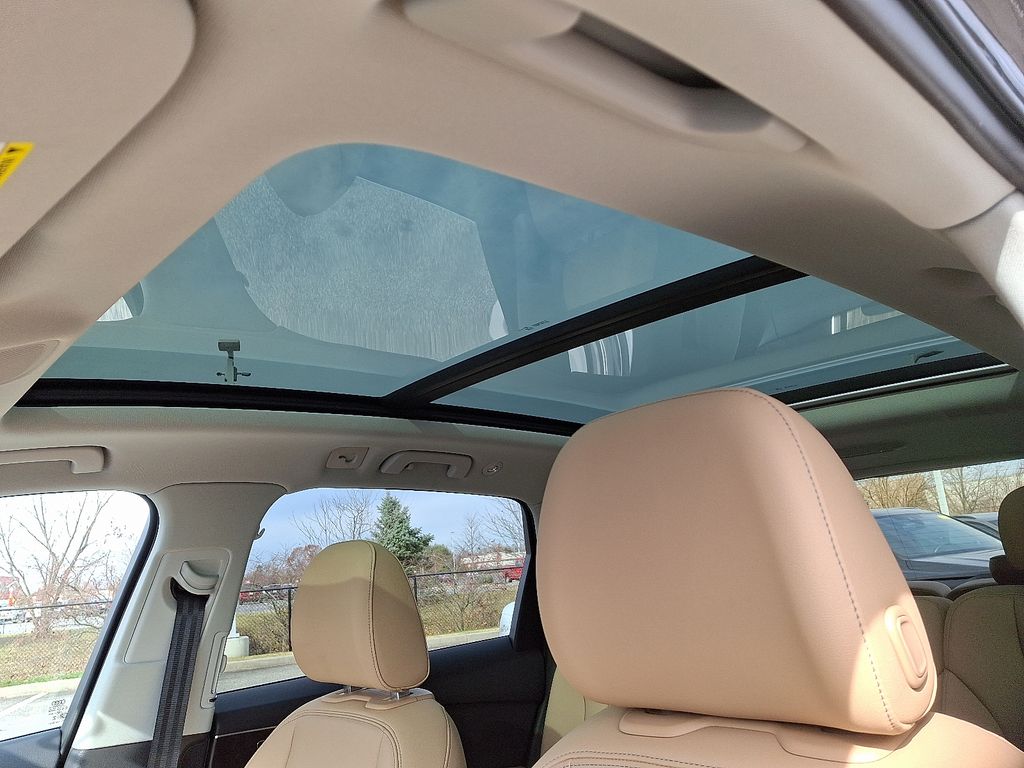 Thumbnail: 2025 Audi Q7 - 15