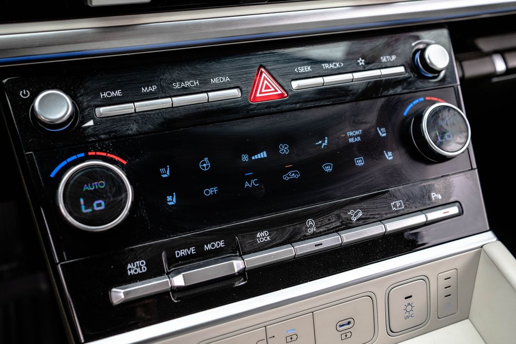 Used 2024 Hyundai Santa Fe SUV