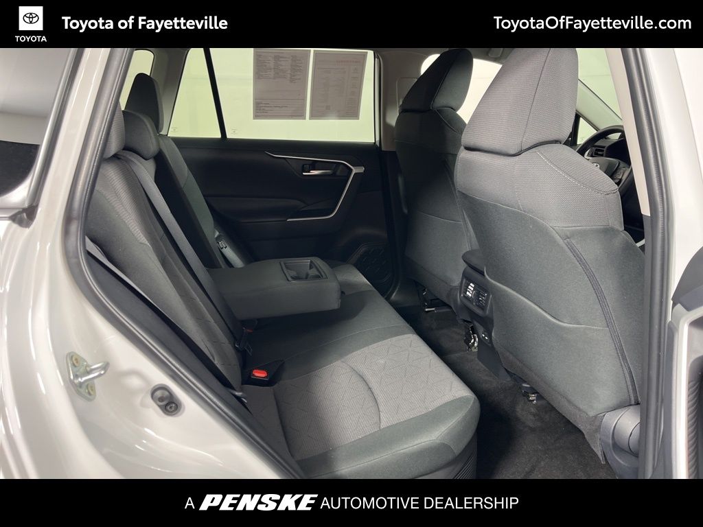 Thumbnail: 2025 Toyota RAV4 - 8