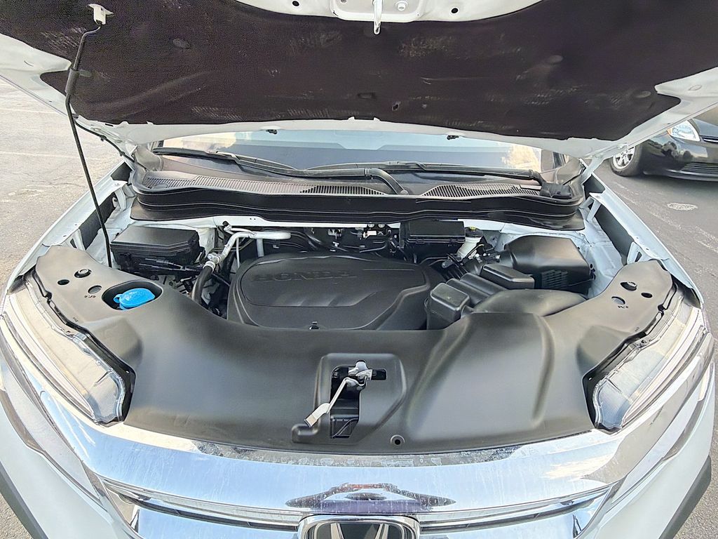 2021 Honda Pilot Elite White at Emmons Autoplex