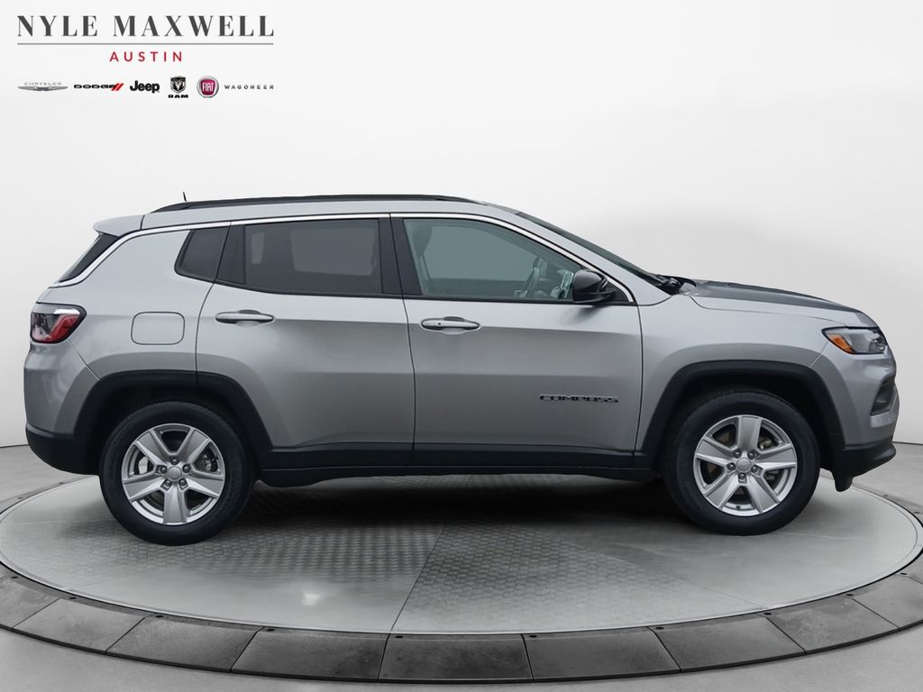 Used Car 2022 Jeep Compass  Latitude For Sale Under $20,000 In Austin, Texas