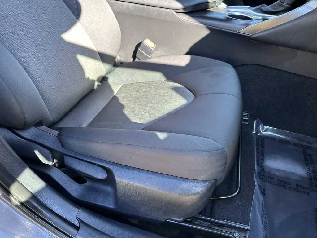 Thumbnail: 2024 Toyota Camry - 22